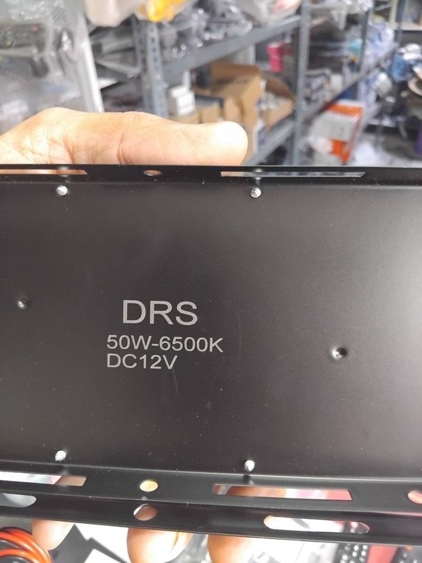 چراغ پروژکتور 50 وات بیلبوردی 12 ولت DRS مهتابی